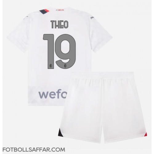 AC Milan Theo Hernandez #19 Bortadräkt Barn 2023-24 Kortärmad (+ Korta byxor)
